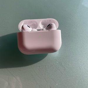 Apple AirPods Pro 2nd Generation with MagSafe Wireless Charging Case - White